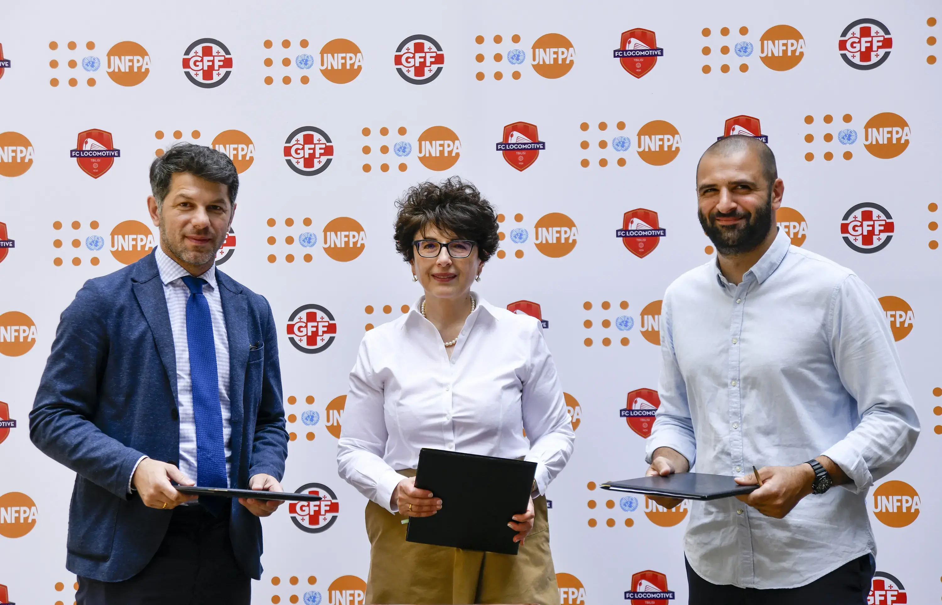 Cooperation among the UNFPA, Georgian Football Federation and “Locomitive” continues.  